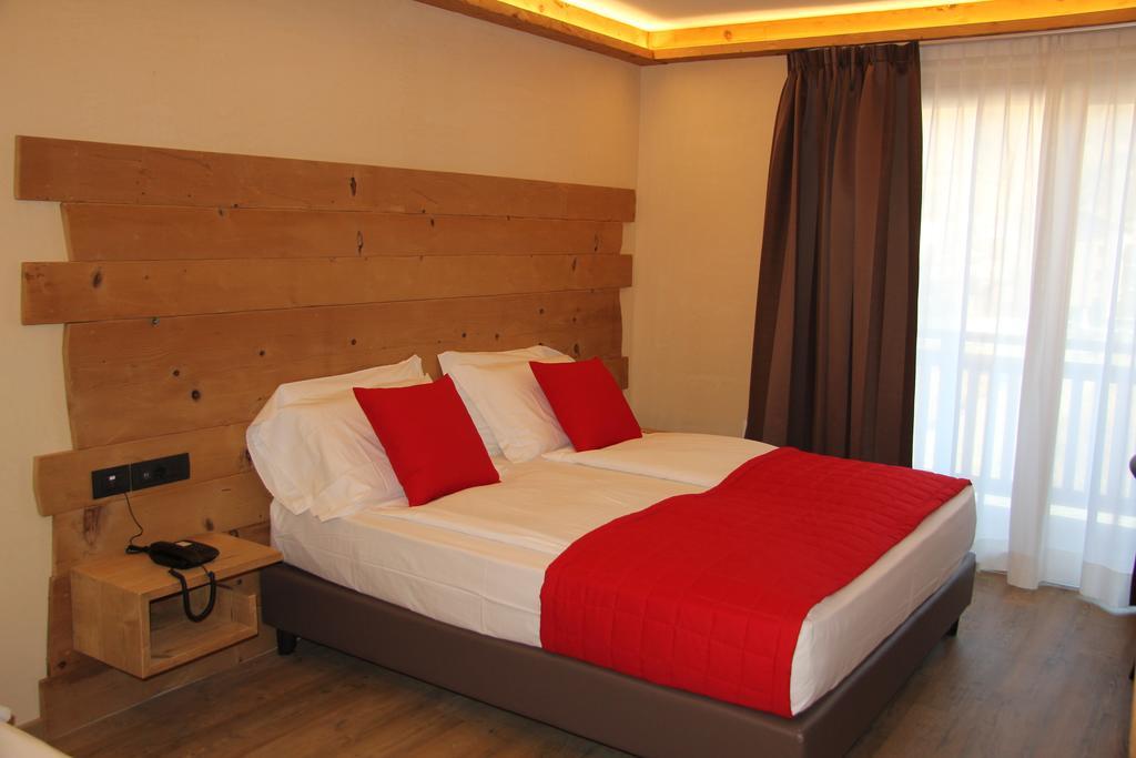 Francesin Active Hotel Livigno Ruang foto